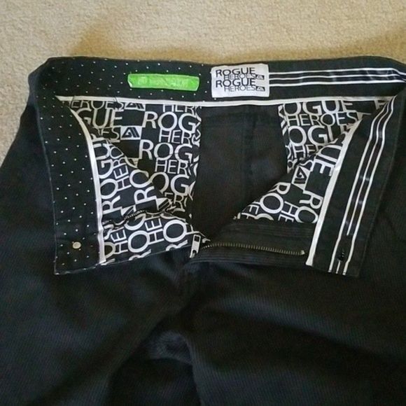 Mens black striped shorts size 31 ROGUE HEROES. - Picture 10 of 11